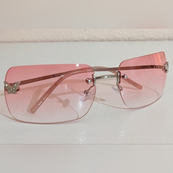 Accessories - 2000s/Y2K Pink Gradient Sunglasses